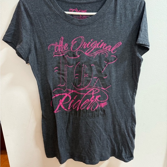 Fox Charcoal Tee with Pink Logo - Picture 1 of 3